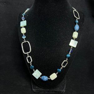 Vintage Lia Sophia Silver Tone Blue and White Beaded Necklace (2576)